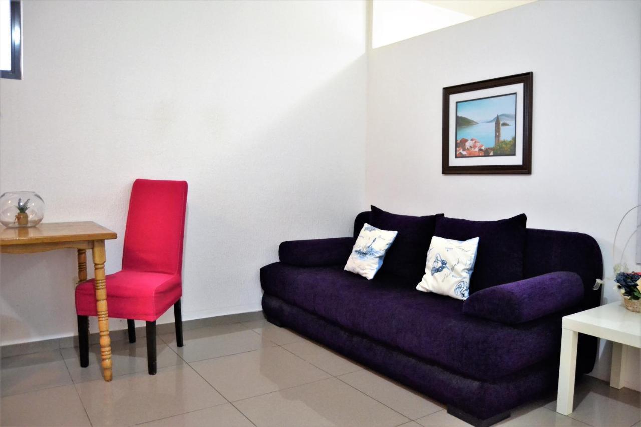 Blue Way Apartment *